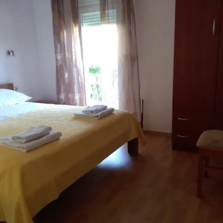 Roza Apartment *