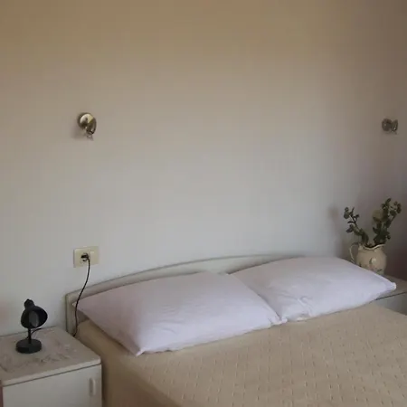Roza Apartment